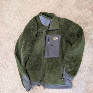 Mountain Hardwear Men's Olive Fleece Synchilla Jacket